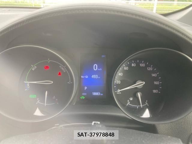 Toyota C-HR 2019-08 8034798-25