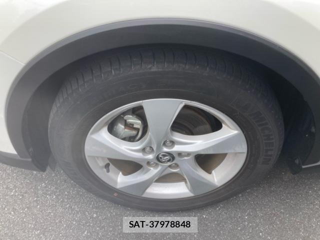 Toyota C-HR 2019-08 8034798-8