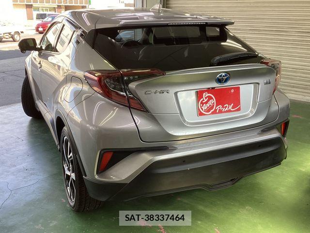 Toyota C-HR 2019-06 8034807-2