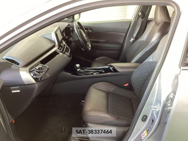 Toyota C-HR 2019-06 8034807-6