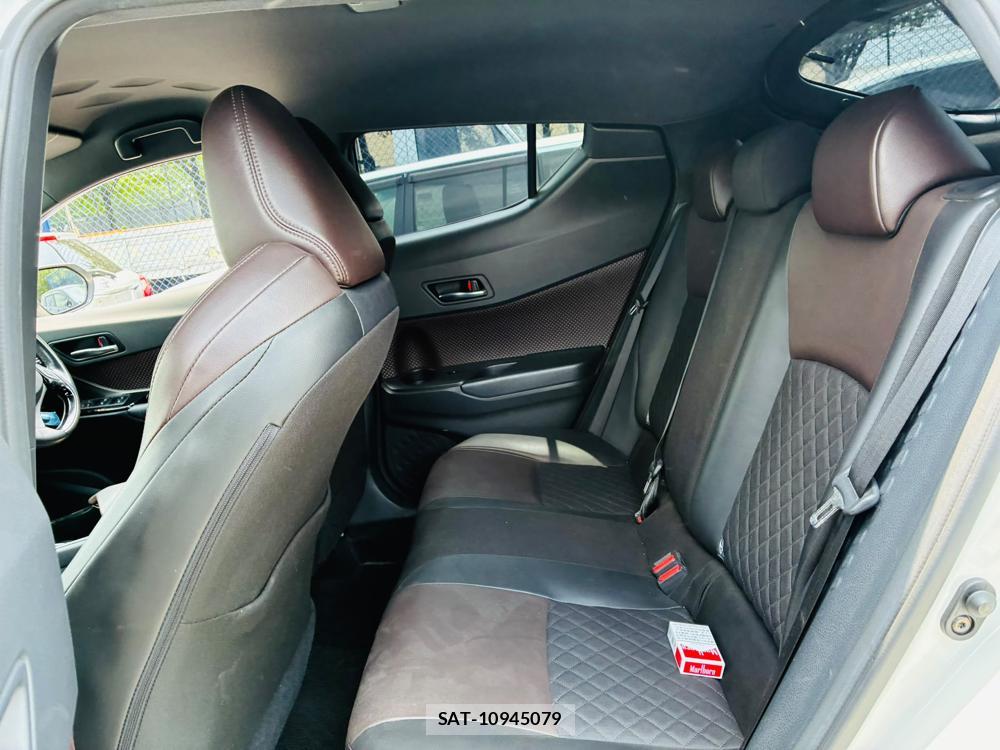 Toyota C-HR 2019-05 7367043-9