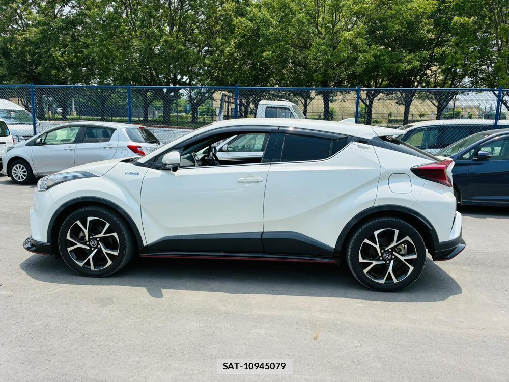 Toyota C-HR 2019-05 7367043-1