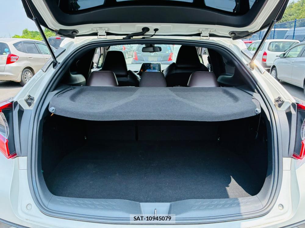 Toyota C-HR 2019-05 7367043-25