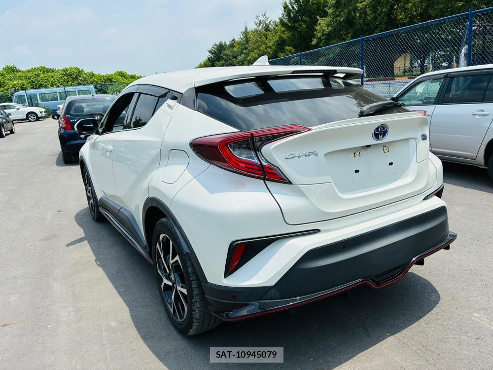 Toyota C-HR 2019-05 7367043-2