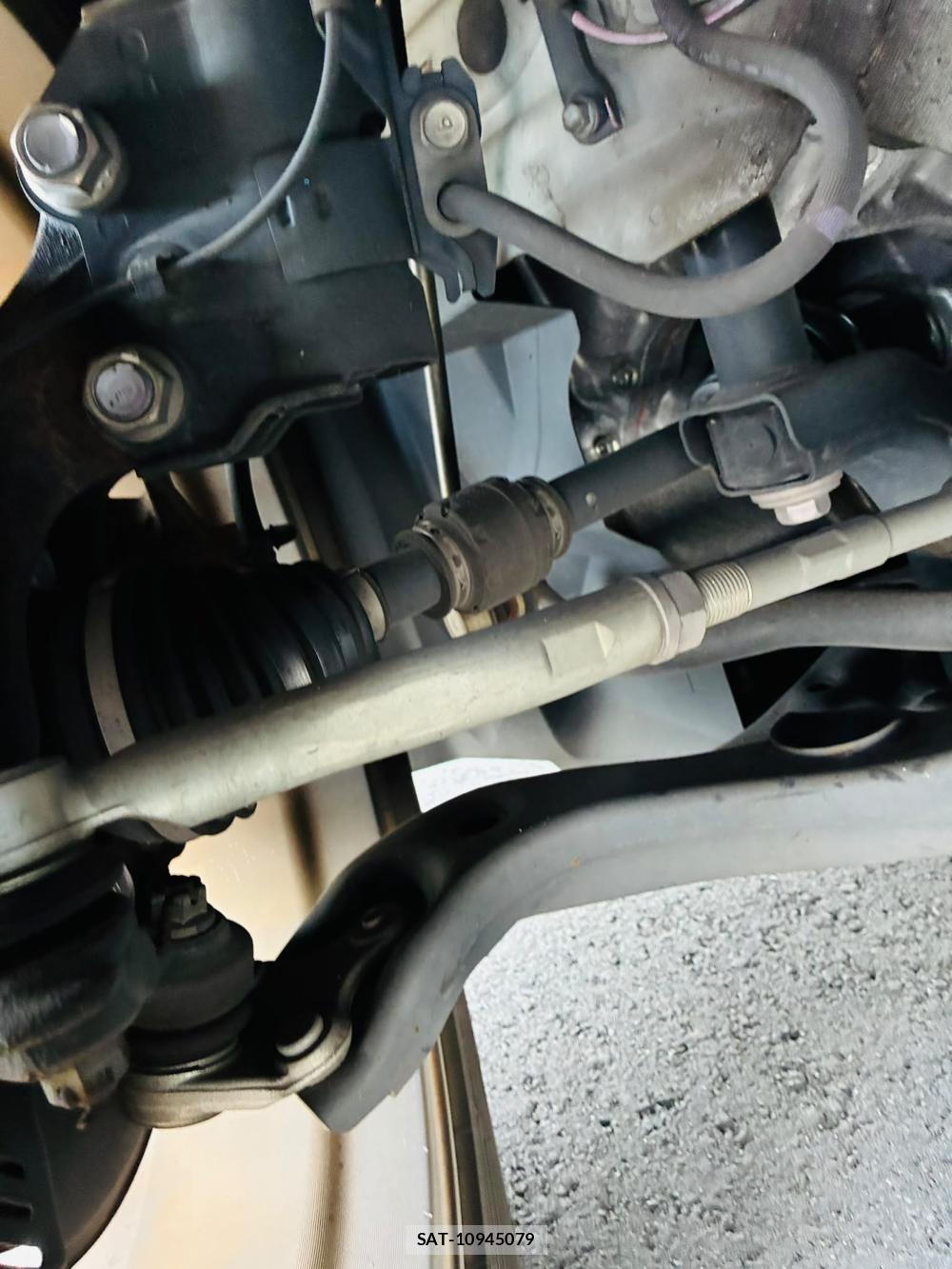Toyota C-HR 2019-05 7367043-34
