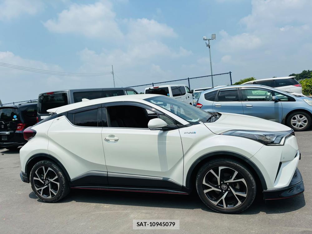 Toyota C-HR 2019-05 7367043-5