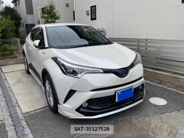 Toyota C-HR 2017-06 8073227-1
