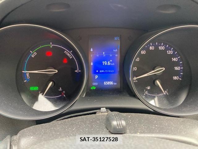 Toyota C-HR 2017-06 8073227-26