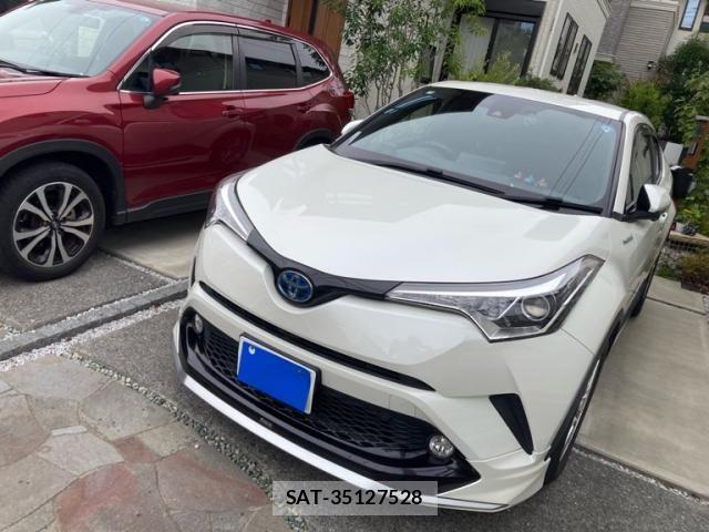 Toyota C-HR 2017-06 8073227-2