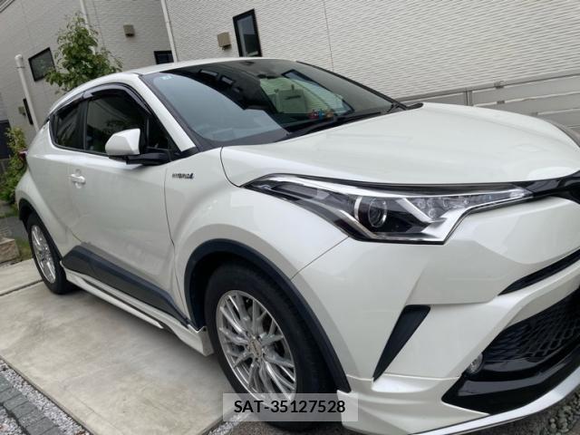 Toyota C-HR 2017-06 8073227-5