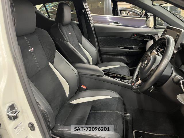 Toyota C-HR 2019-11 8073219-3