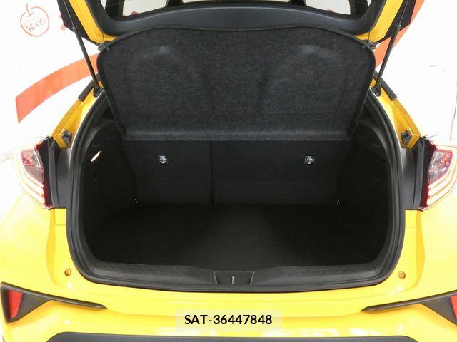Toyota C-HR 2017-07 8073225-14