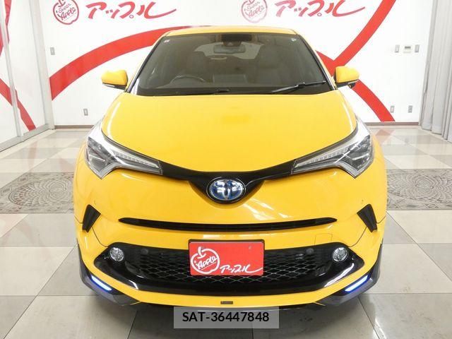 Toyota C-HR 2017-07 8073225-1