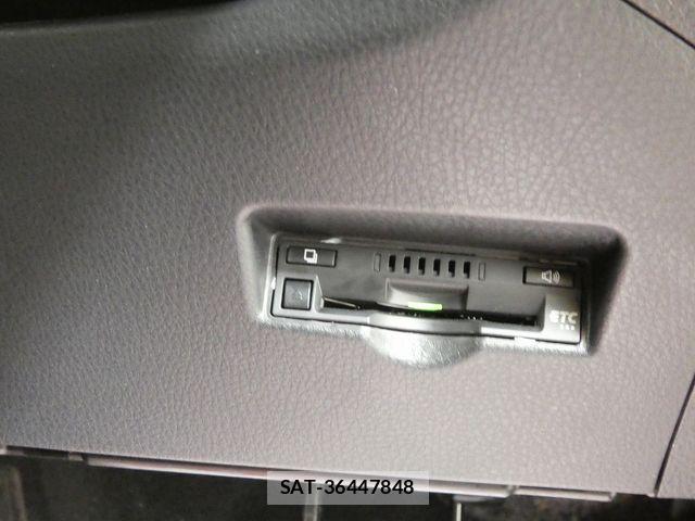 Toyota C-HR 2017-07 8073225-22