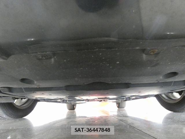 Toyota C-HR 2017-07 8073225-6