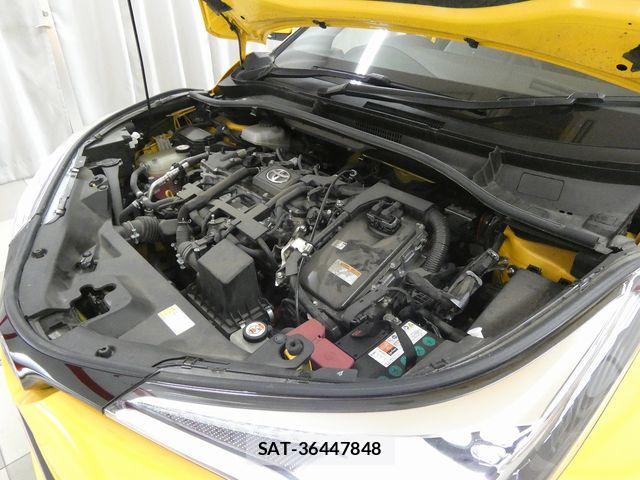 Toyota C-HR 2017-07 8073225-8