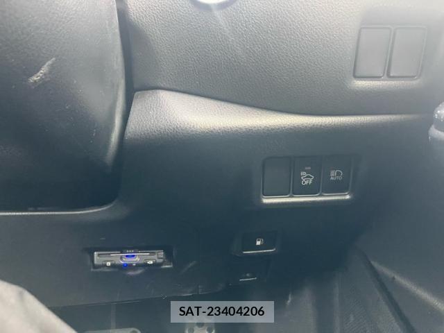 Toyota C-HR 2019-04 8073224-20