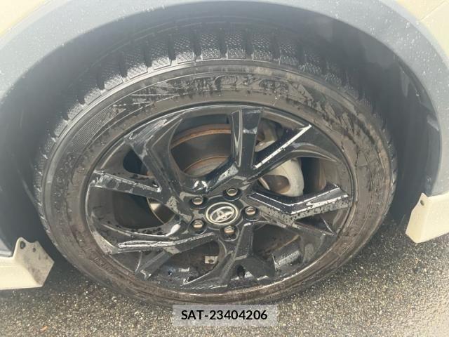 Toyota C-HR 2019-04 8073224-4