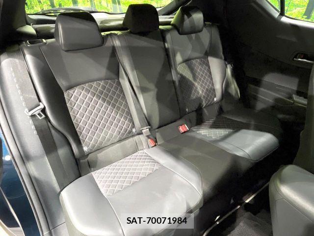 Toyota C-HR 2019-07 8073222-8
