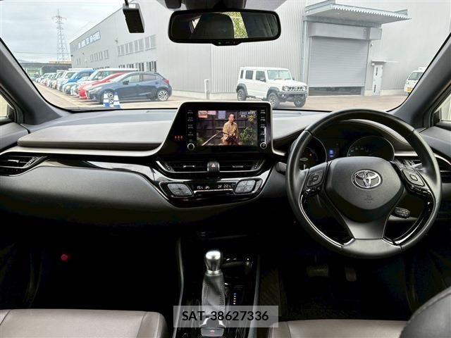 Toyota C-HR 2020-03 8073220-13