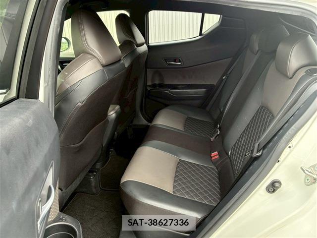 Toyota C-HR 2020-03 8073220-14