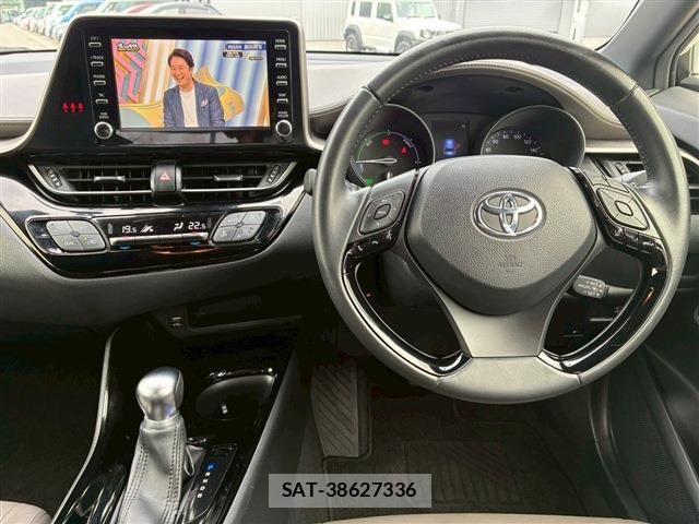 Toyota C-HR 2020-03 8073220-18