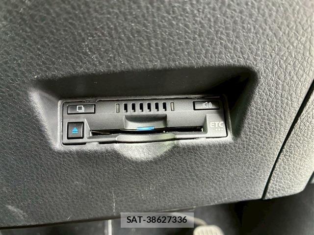 Toyota C-HR 2020-03 8073220-28