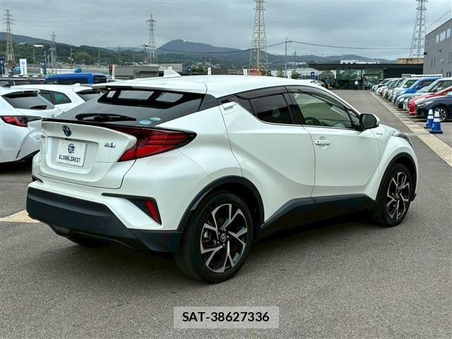 Toyota C-HR 2020-03 8073220-5
