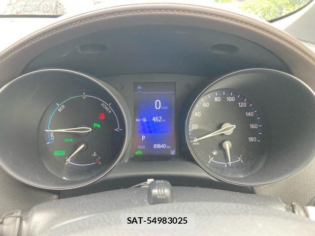 Toyota C-HR 2017-06 8098471-21
