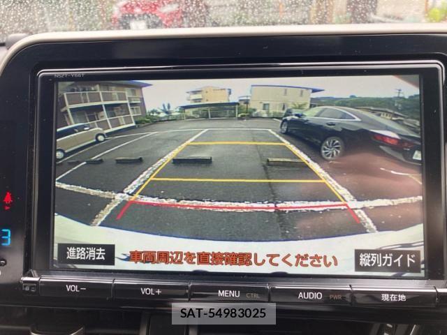 Toyota C-HR 2017-06 8098471-24