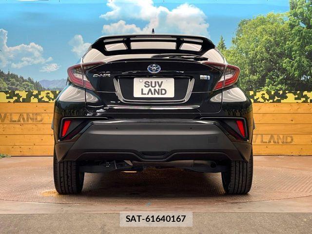 Toyota C-HR 2017-04 8098466-14