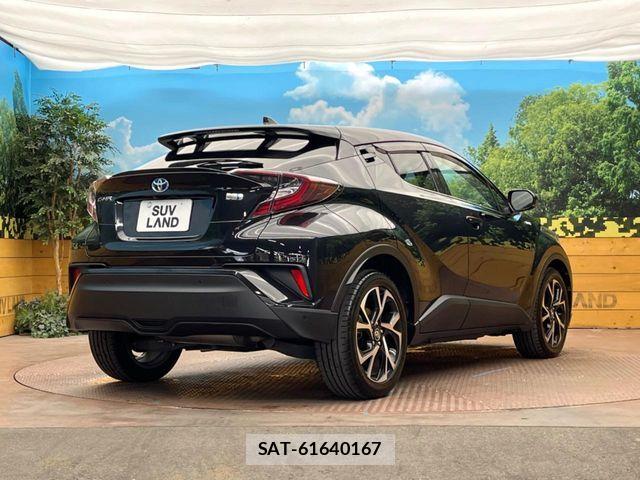 Toyota C-HR 2017-04 8098466-16