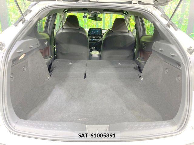 Toyota C-HR 2017-12 8098468-9