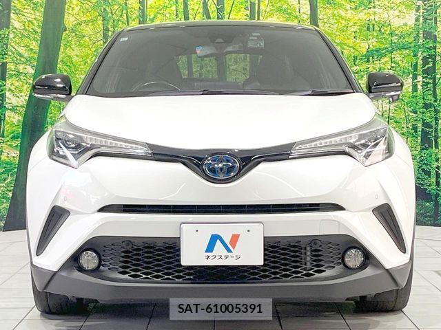 Toyota C-HR 2017-12 8098468-13