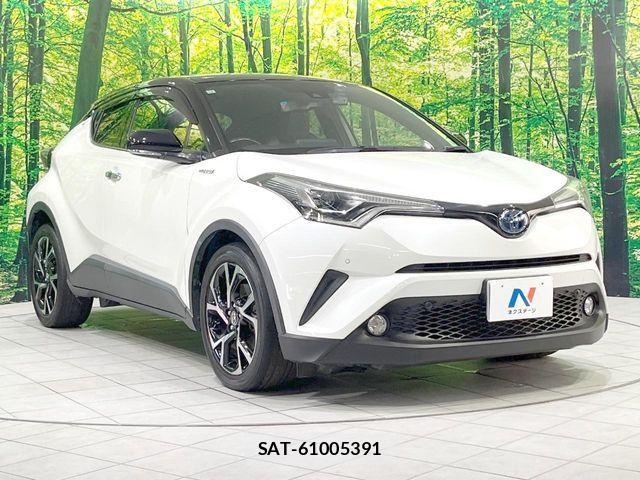 Toyota C-HR 2017-12 8098468-15