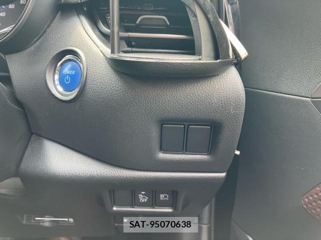 Toyota C-HR 2018-02 8098473-17