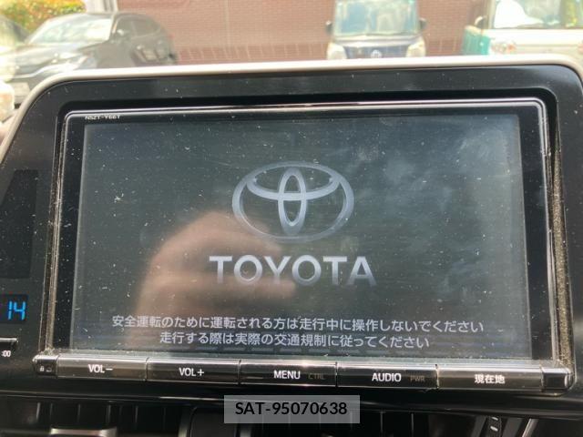 Toyota C-HR 2018-02 8098473-18
