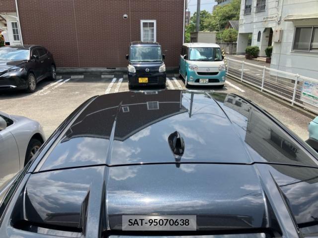 Toyota C-HR 2018-02 8098473-4