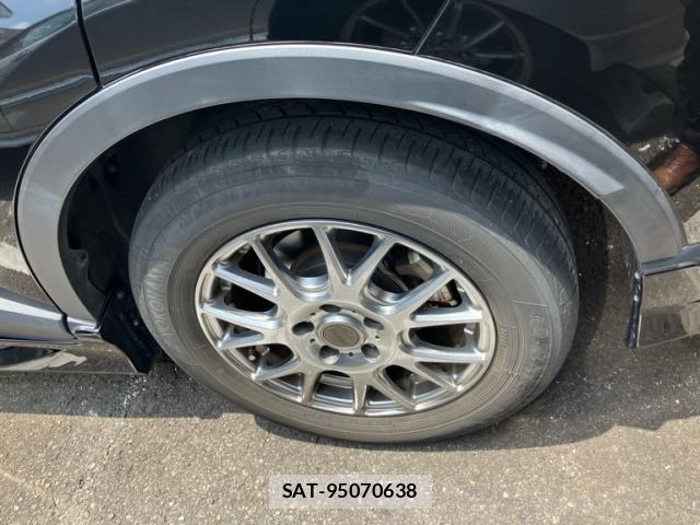 Toyota C-HR 2018-02 8098473-7