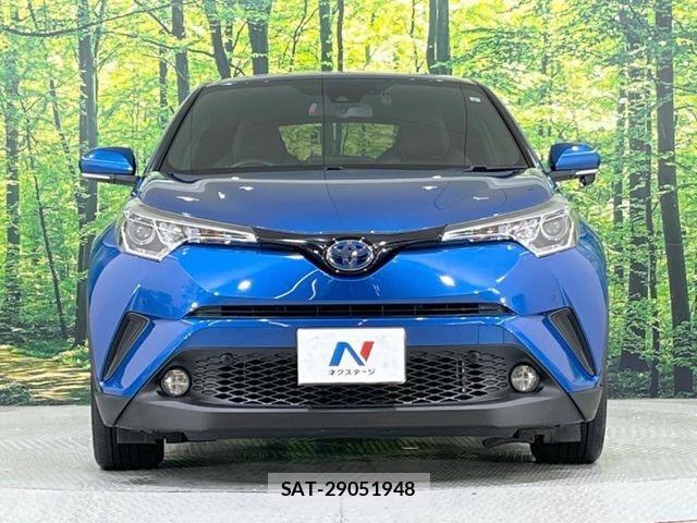 Toyota C-HR 2017-06 8098472-13
