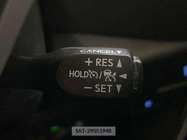 Toyota C-HR 2017-06 8098472-5