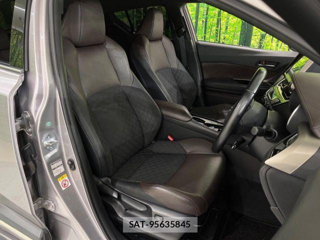 Toyota C-HR 2017-08 8098470-8