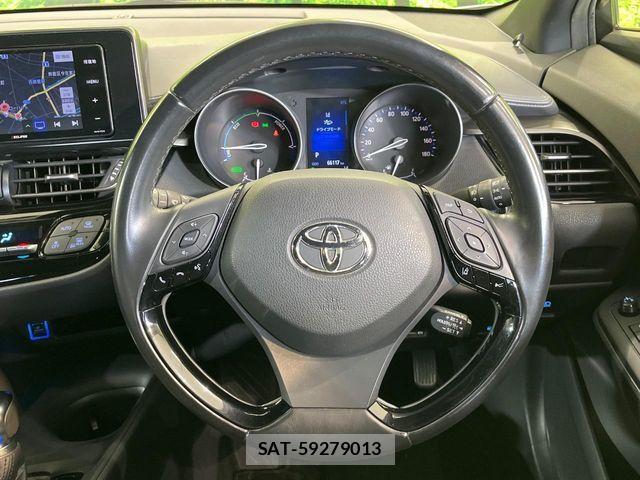 Toyota C-HR 2018-01 8098469-10