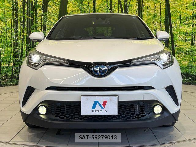 Toyota C-HR 2018-01 8098469-13