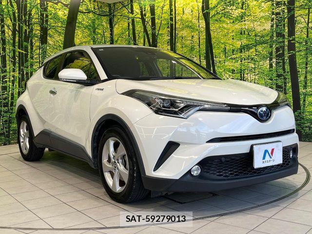 Toyota C-HR 2018-01 8098469-15