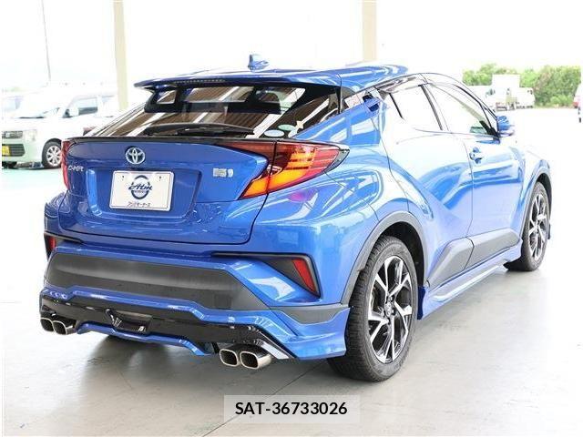 Toyota C-HR 2020-03 8098461-6