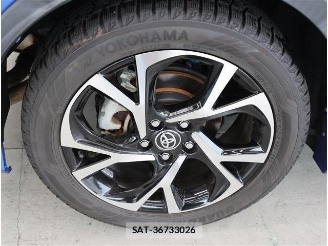 Toyota C-HR 2020-03 8098461-8