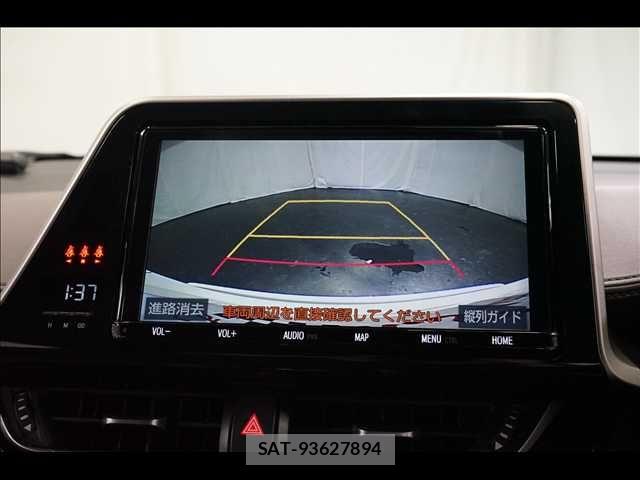 Toyota C-HR 2018-09 8098460-5