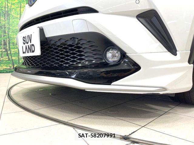 Toyota C-HR 2018-11 8129367-2