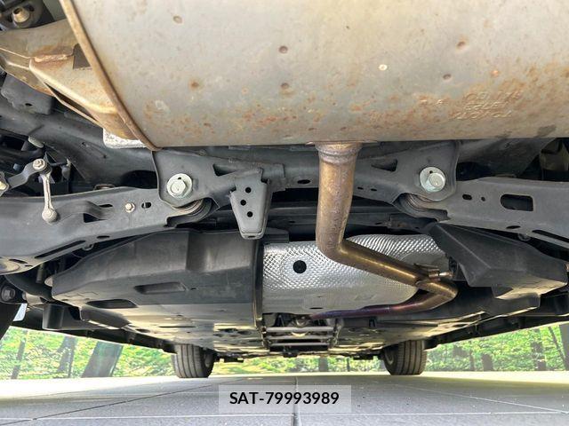 Toyota C-HR 2018-09 8129357-18